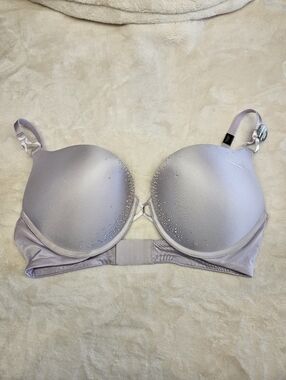 NWT Victoria’s Secret Very Sexy Push-Up Crystal Rhinestone Bra 38C Light Purple